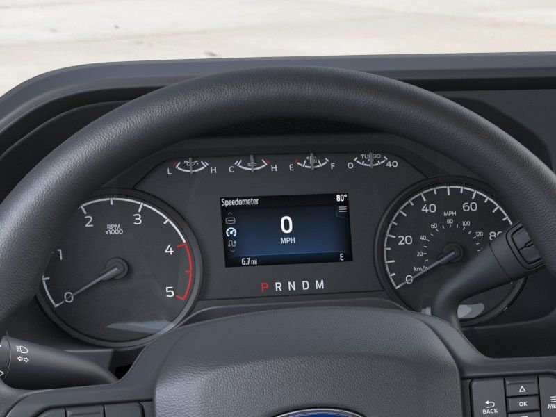 New 2026 Oxford White Ford XLT image 13