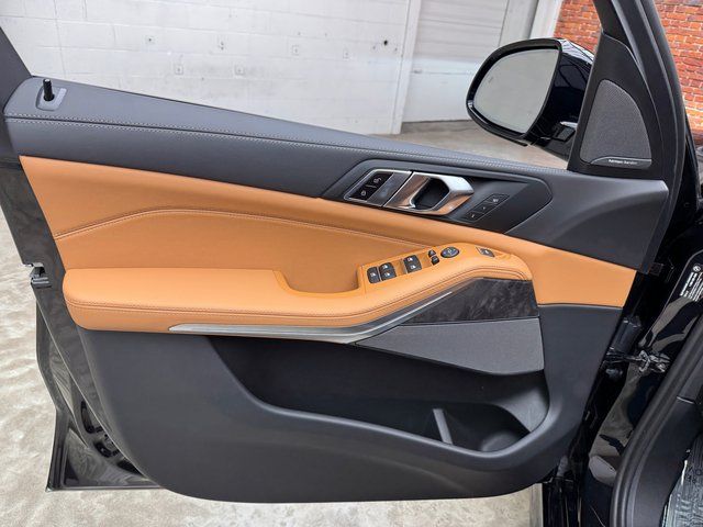 New 2026 Black BMW xDrive40i image 10