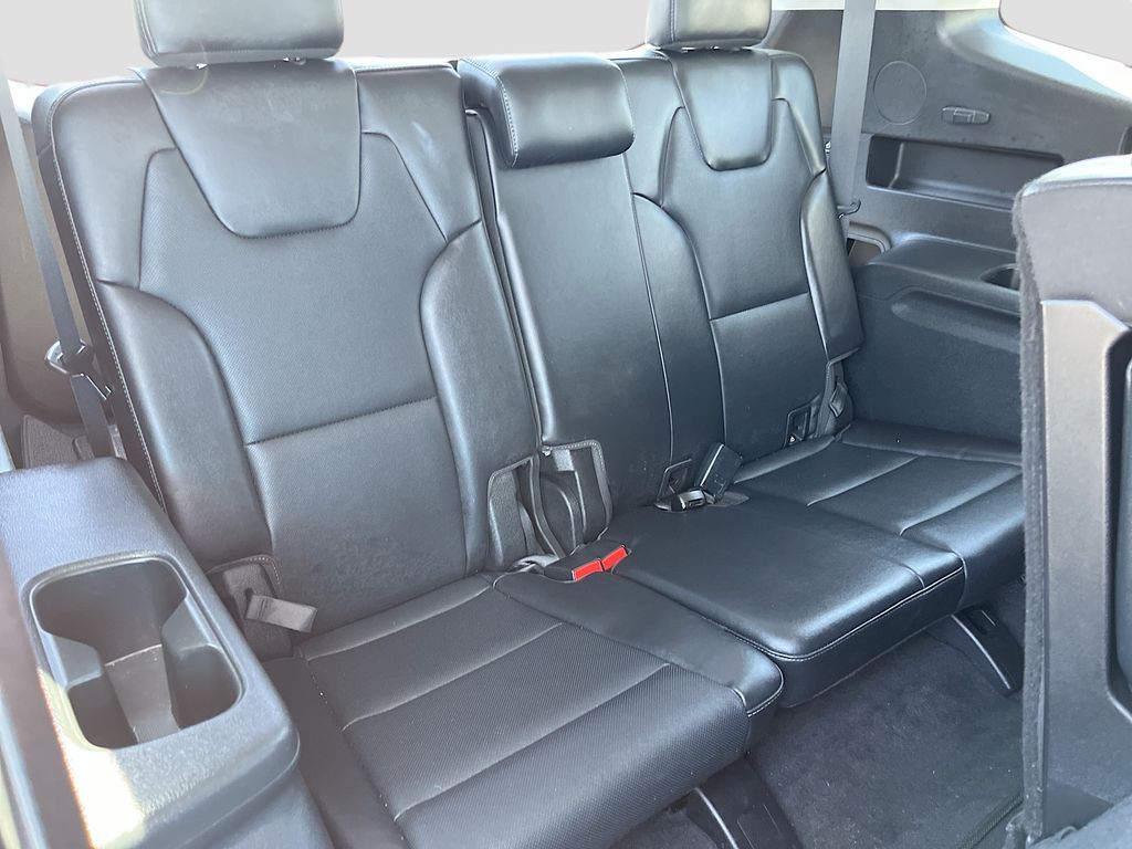 Used 2022 Purple Kia EX image 28