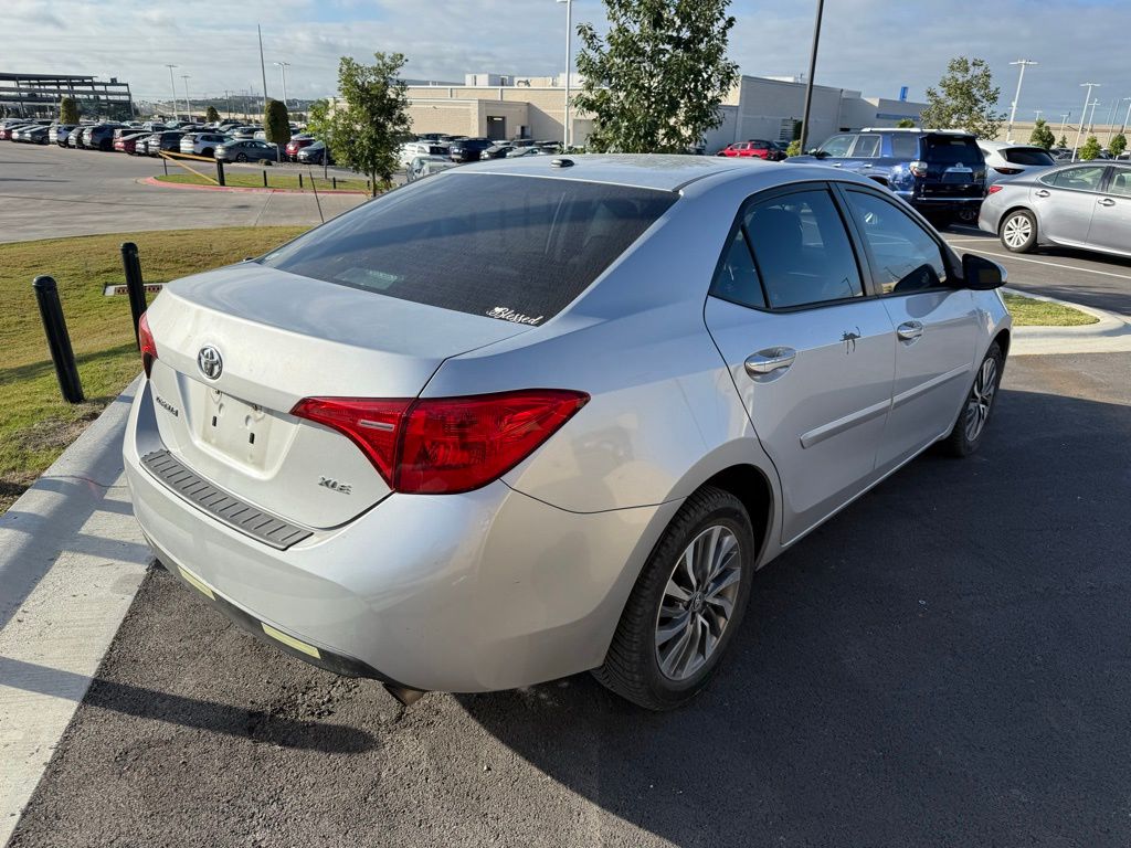 Thumbnail: 2018 Toyota Corolla - 4