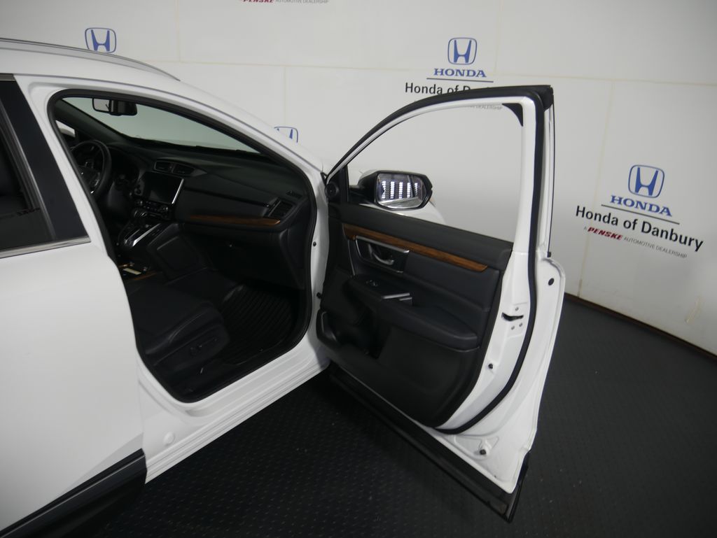 2022 Honda CR-V Touring 7