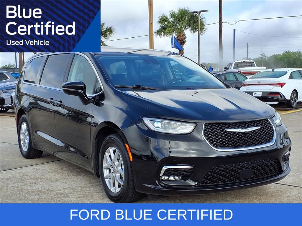 2024 Chrysler Pacifica Touring L - 6