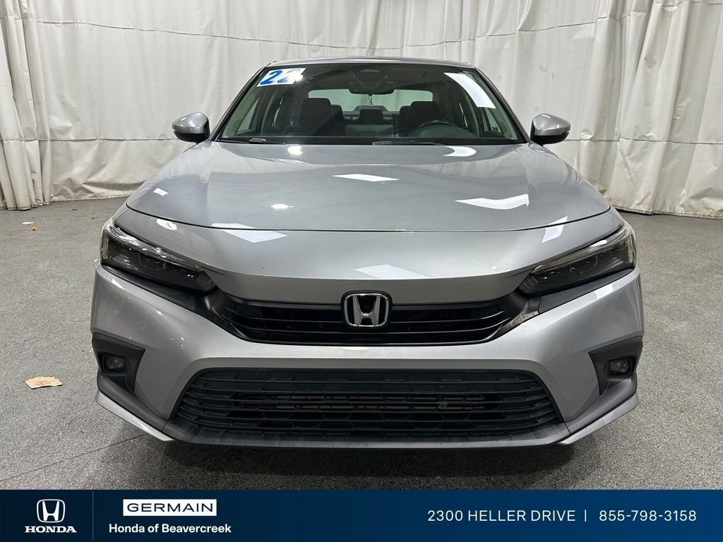 Used 2022 Silver Honda Touring image 3