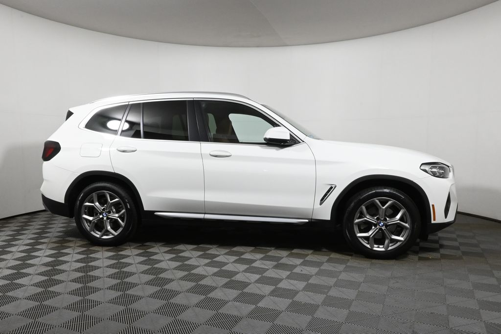 Thumbnail: 2023 BMW X3 - 8