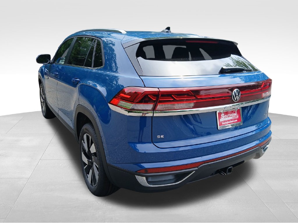New 2026 Blue Volkswagen SE w/Technology image 3