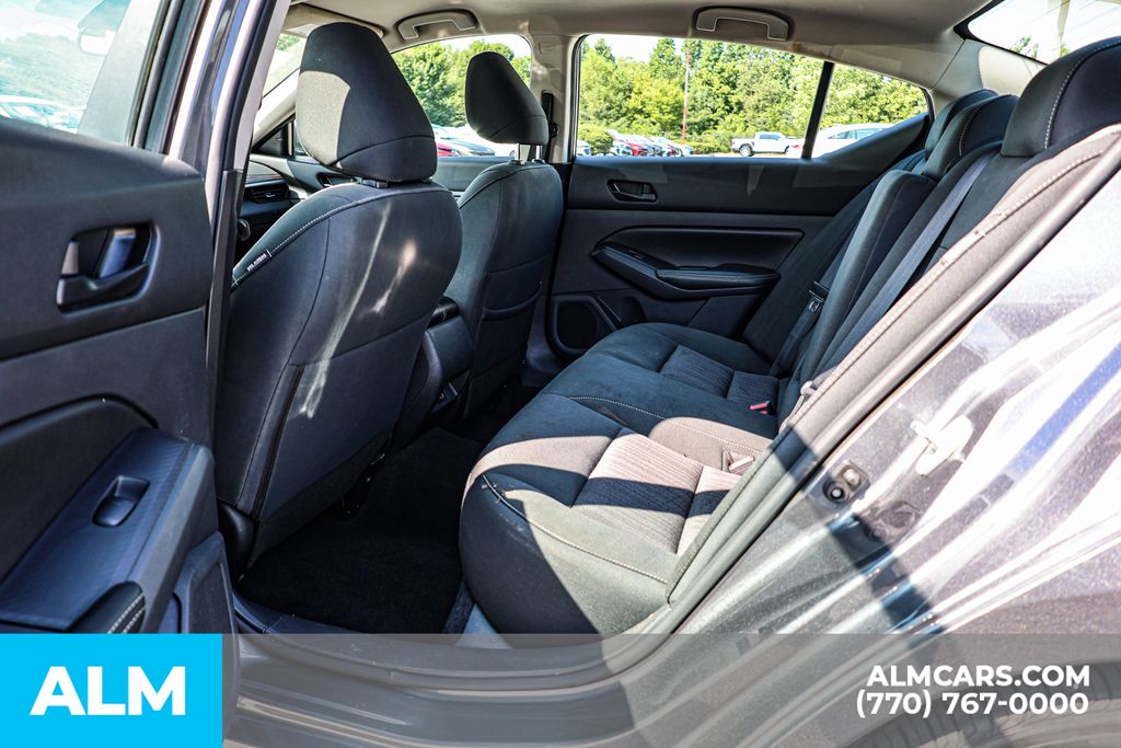 Used 2024 Gray Nissan 2.5 SV image 18