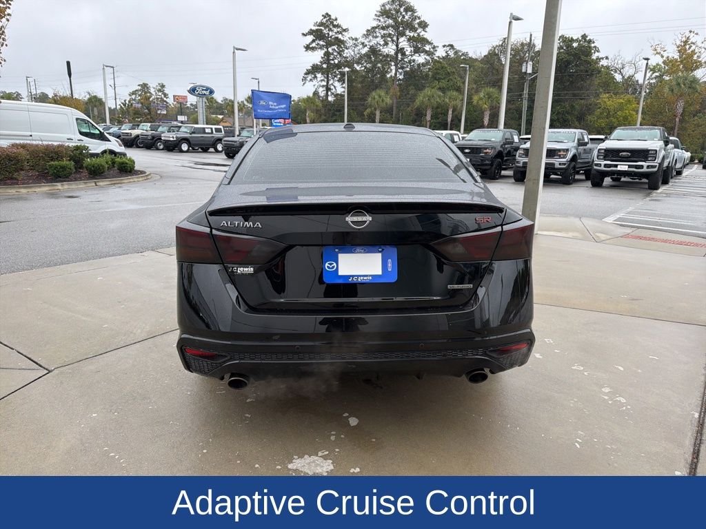 2024 Nissan Altima SR VC-Turbo FWD