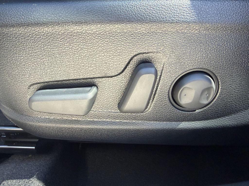 new 2026 Kia Seltos car, priced at $25,508