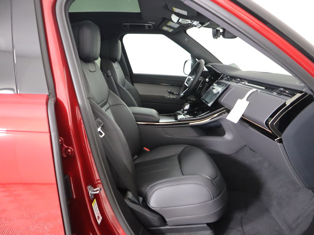 Thumbnail: 2026 Land Rover Range Rover Sport - 22