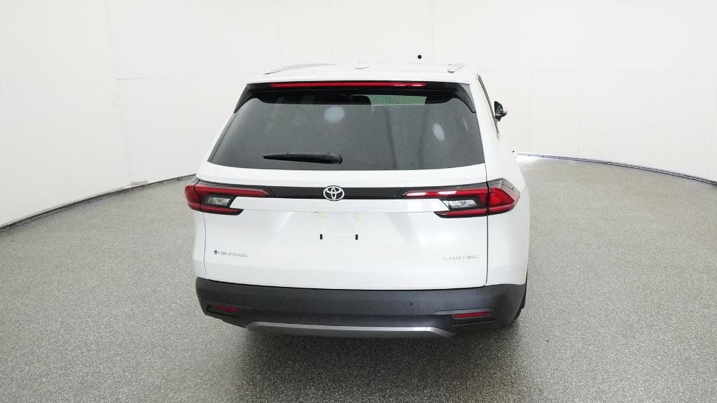 Thumbnail: 2025 Toyota Grand Highlander - 12