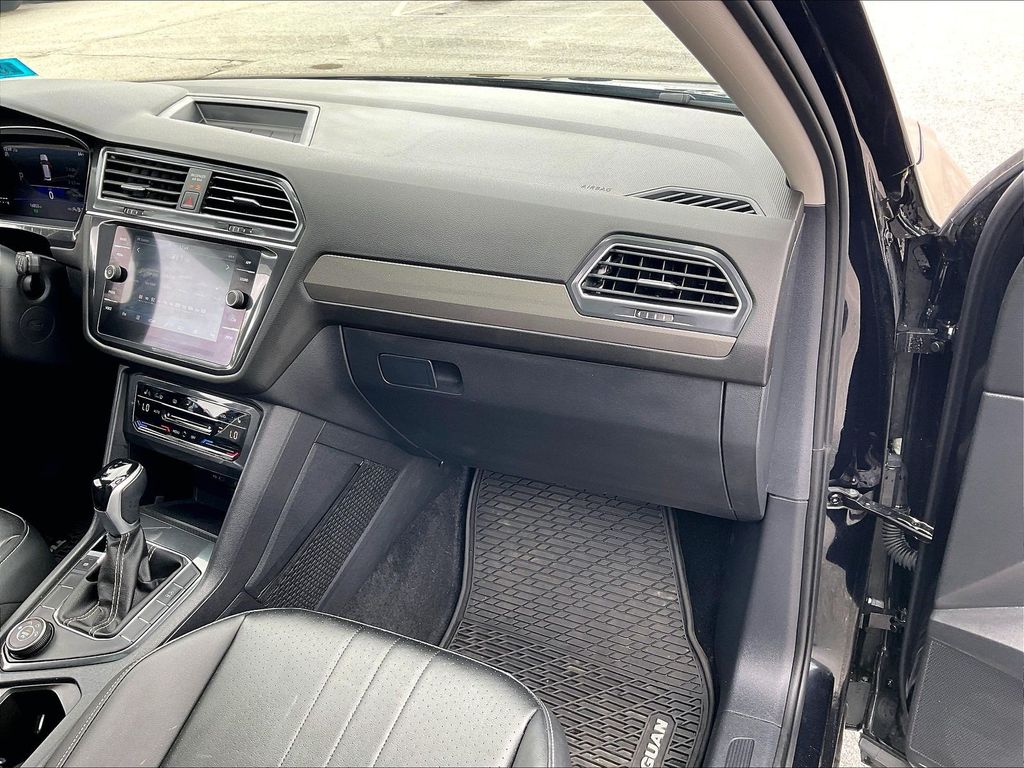 2024 Volkswagen Tiguan — photo 12