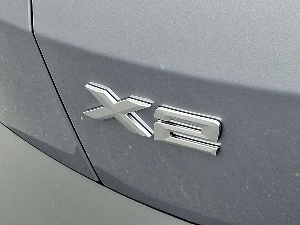 Thumbnail: 2026 BMW X2 - 11