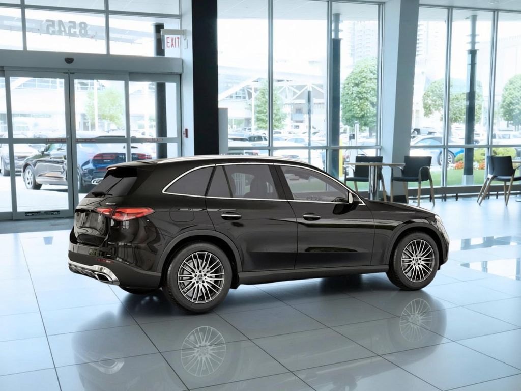 Thumbnail: 2026 Mercedes-Benz GLC - 18