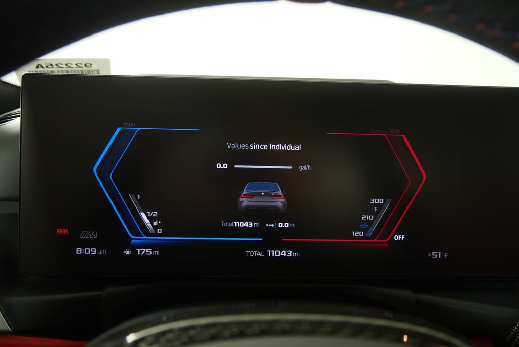 Thumbnail: 2025 BMW M3 - 25