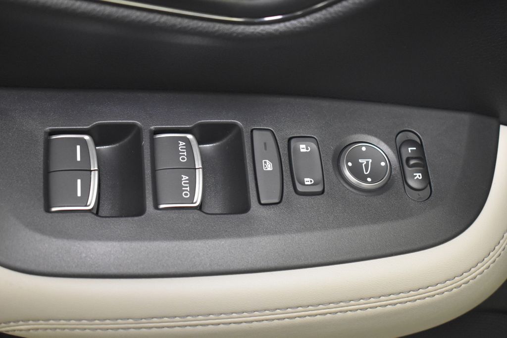 Thumbnail: 2026 Honda HR-V - 9