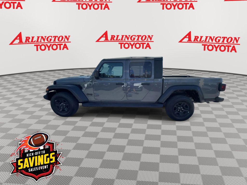 Used 2022 Jeep Gladiator Truck