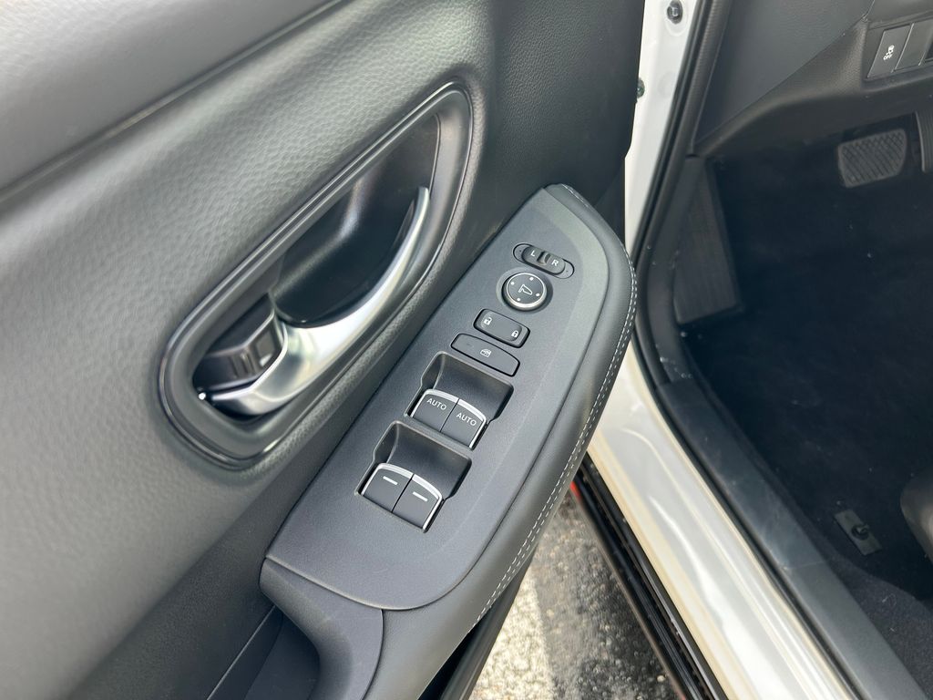 Thumbnail: 2026 Honda HR-V - 26