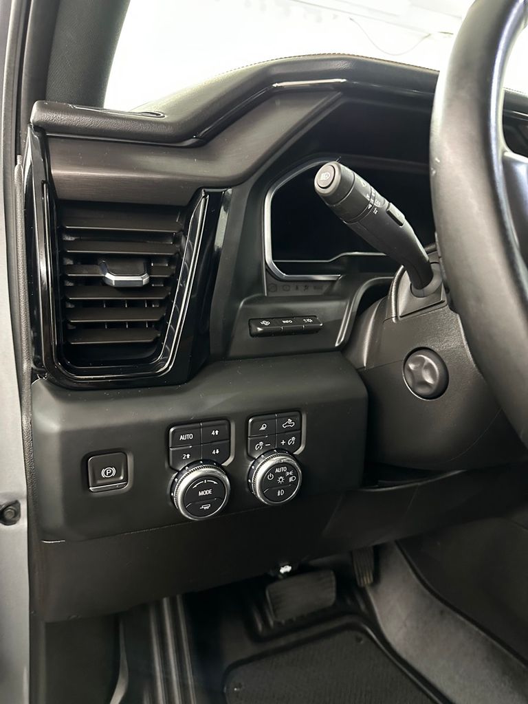 used 2024 GMC Sierra 1500 car, priced at $49,985