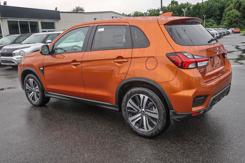 2025 Mitsubishi Outlander Sport 2.0 ES AWC