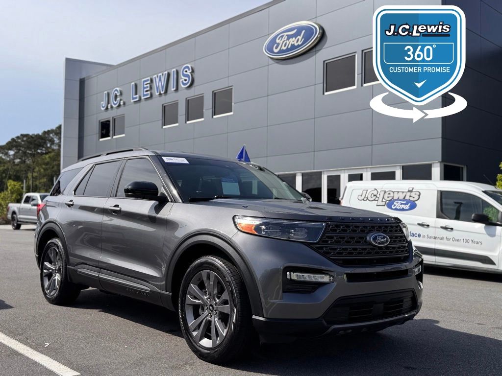 2022 Ford Explorer XLT