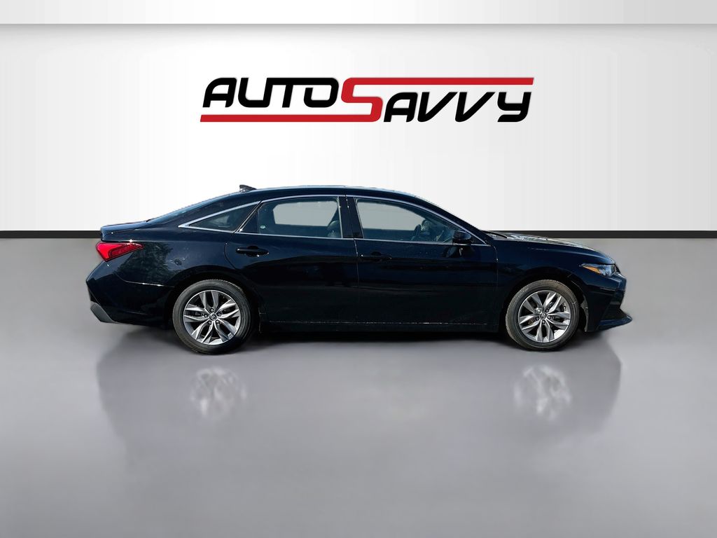 Used 2020 Black Toyota XLE Plus image 8