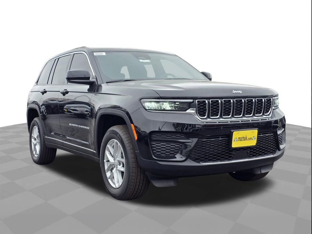 2025 Jeep Grand Cherokee Laredo X - 2