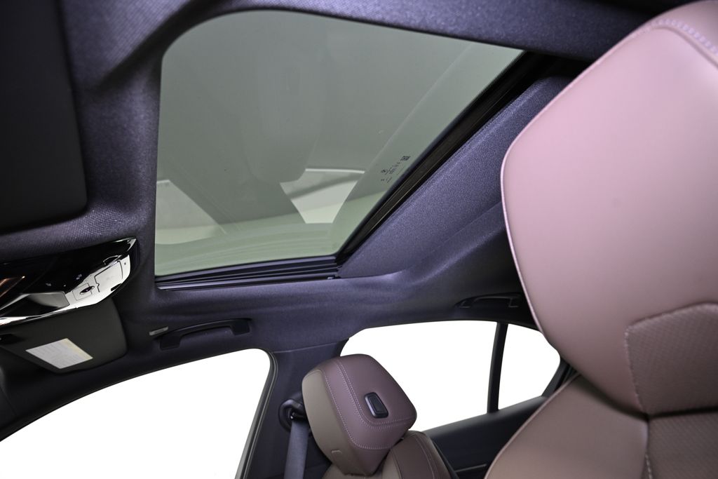 Thumbnail: 2026 BMW 5 Series - 20