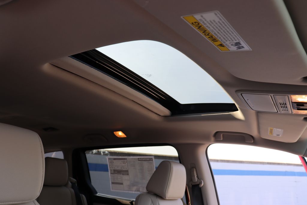 Thumbnail: 2026 Honda Odyssey - 27