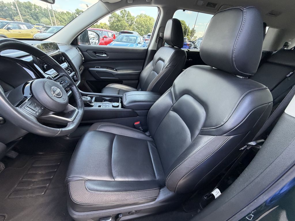 used 2023 Nissan Pathfinder car, priced at $31,692