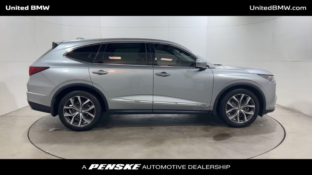 Thumbnail: 2023 Acura MDX - 9