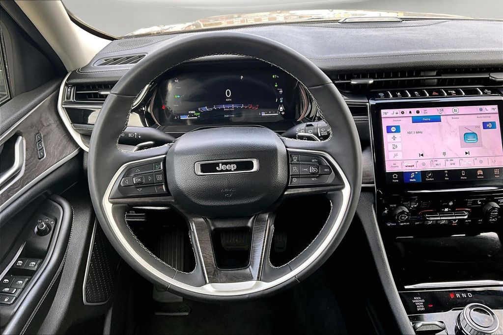 Certified Used 2023 Gray Jeep 4xe image 9