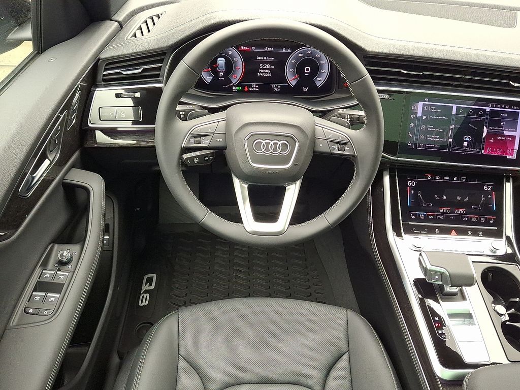 Thumbnail: 2026 Audi Q8 - 7