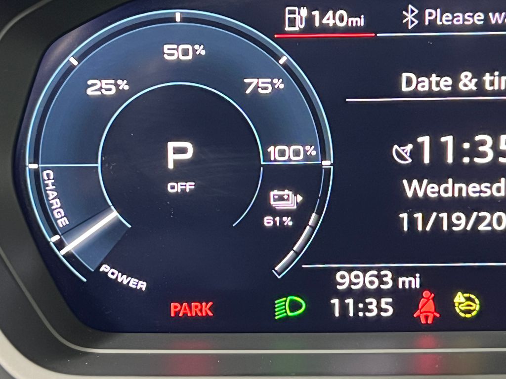 Thumbnail: 2023 Audi Q4 e-tron - 15