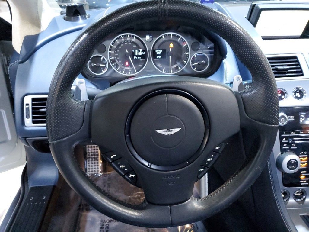 2011 Aston Martin DBS Volante 24