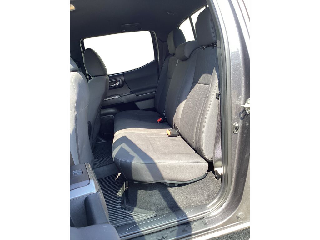 Used 2018 Toyota Tacoma Truck