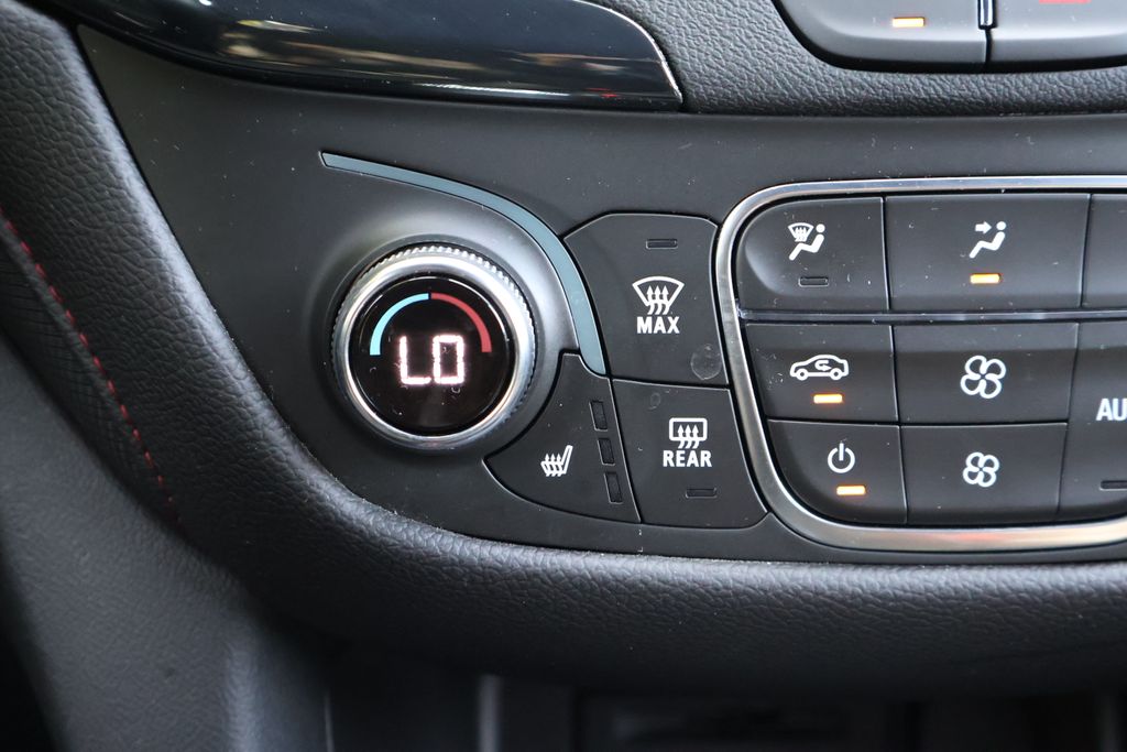 Thumbnail: 2024 Chevrolet Equinox - 20
