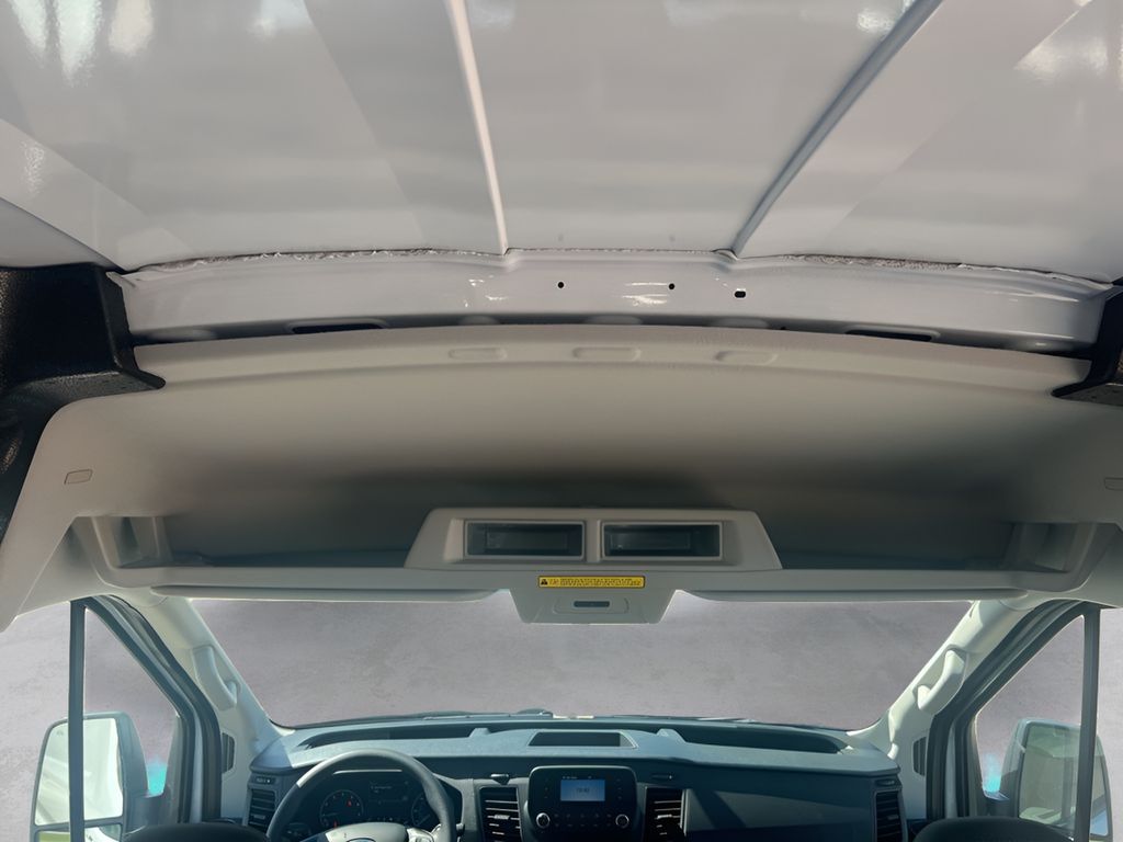 2025 Ford Transit-250