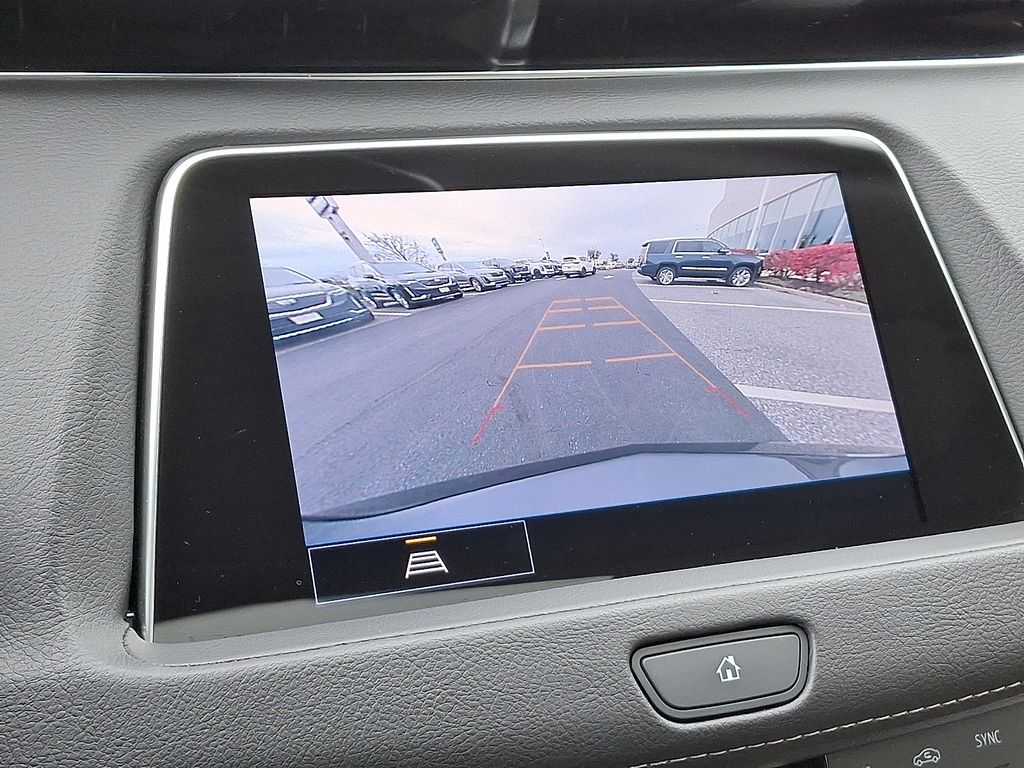 Thumbnail: 2022 Cadillac XT4 - 19