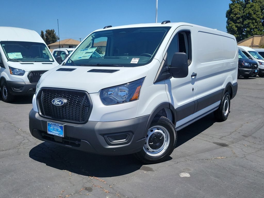 View vehicle photo 2