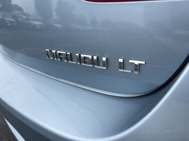 Thumbnail: 2013 Chevrolet Malibu - 12