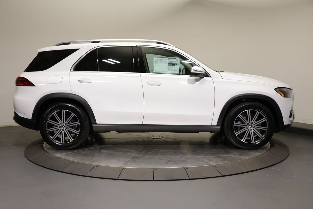 Thumbnail: 2026 Mercedes-Benz GLE - 8