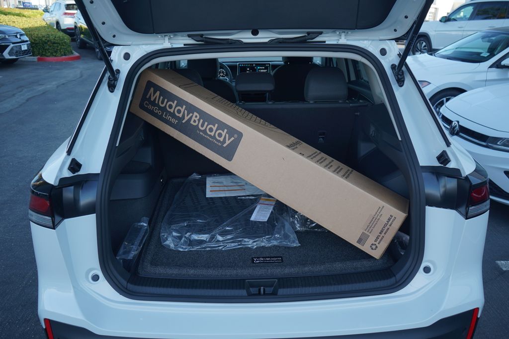 Thumbnail: 2025 Volkswagen Tiguan - 11