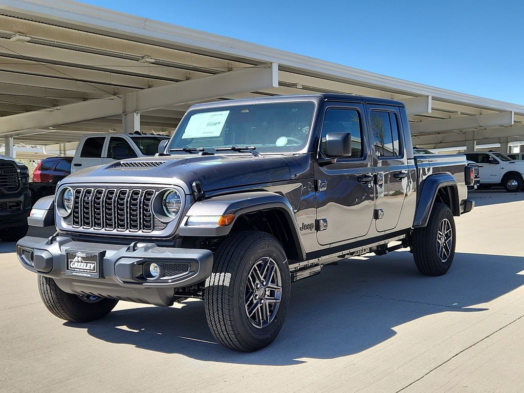 View vehicle photo 4