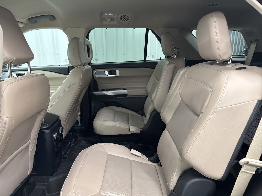 2021 Ford Explorer Limited - 6