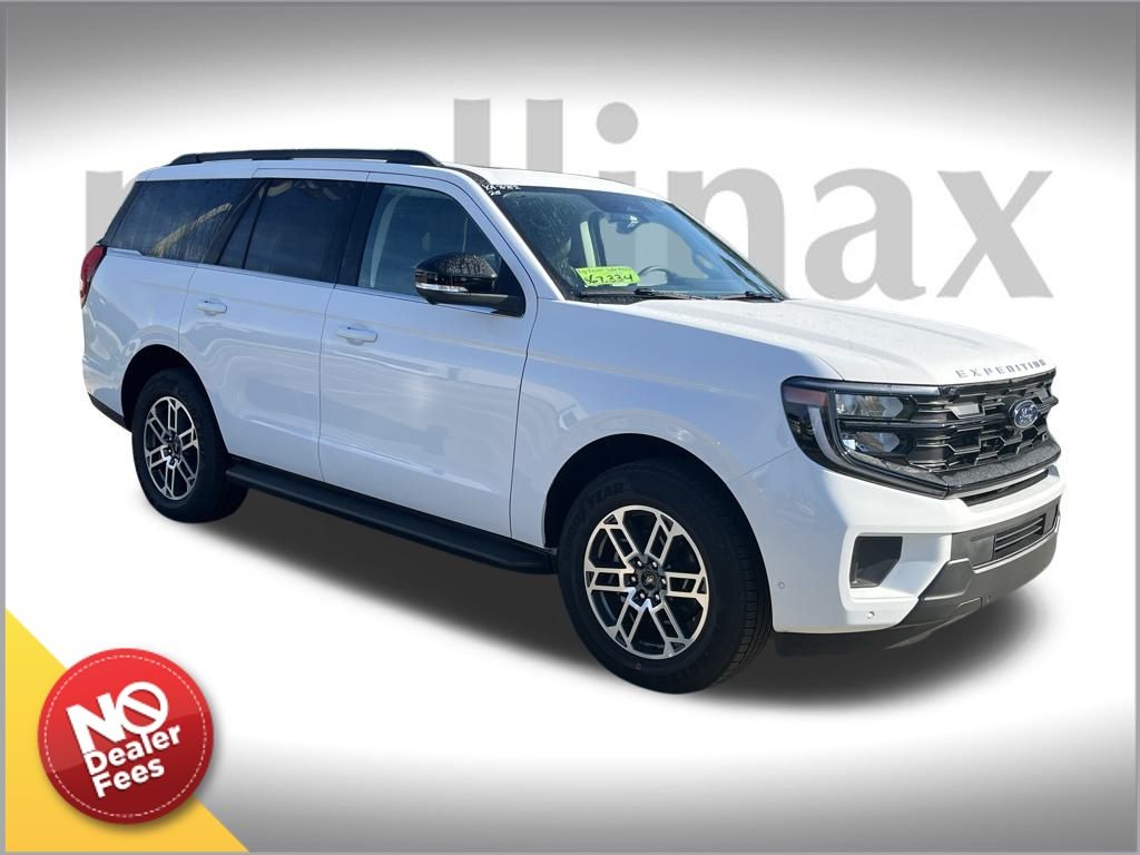 2025 Ford Expedition Active's photo