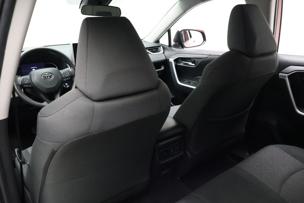 Thumbnail: 2025 Toyota RAV4 - 20