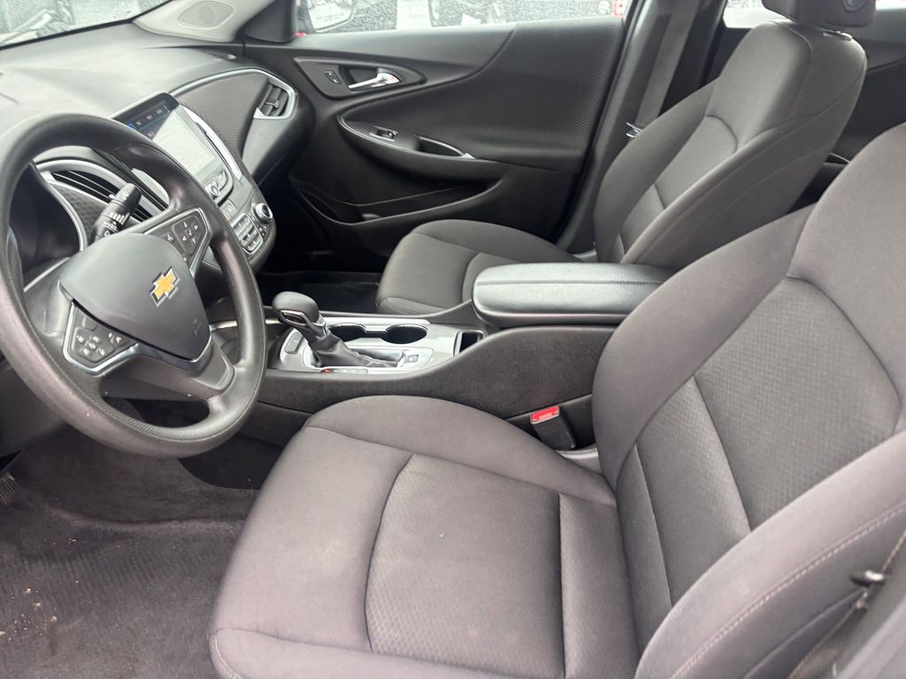 Used Car 2023 Chevrolet Malibu  Lt For Sale Under $20,000 In Austin, Texas