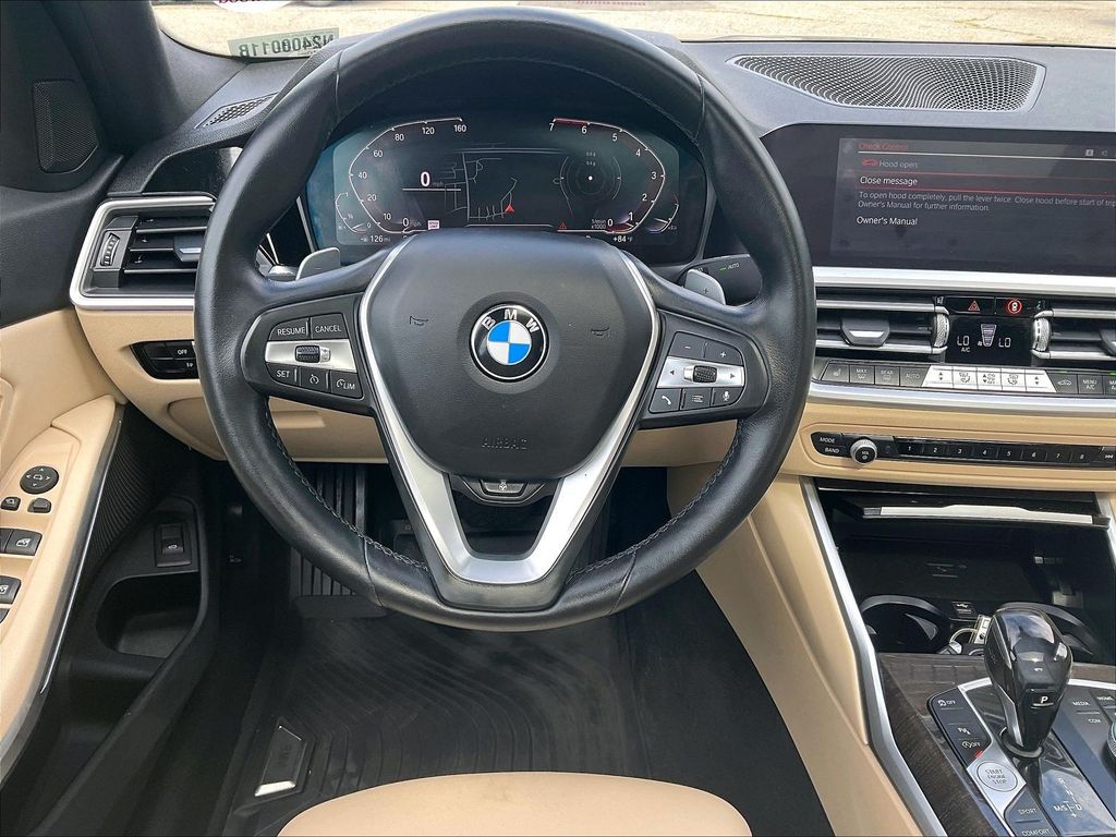 2019 BMW 3 Series — photo 17