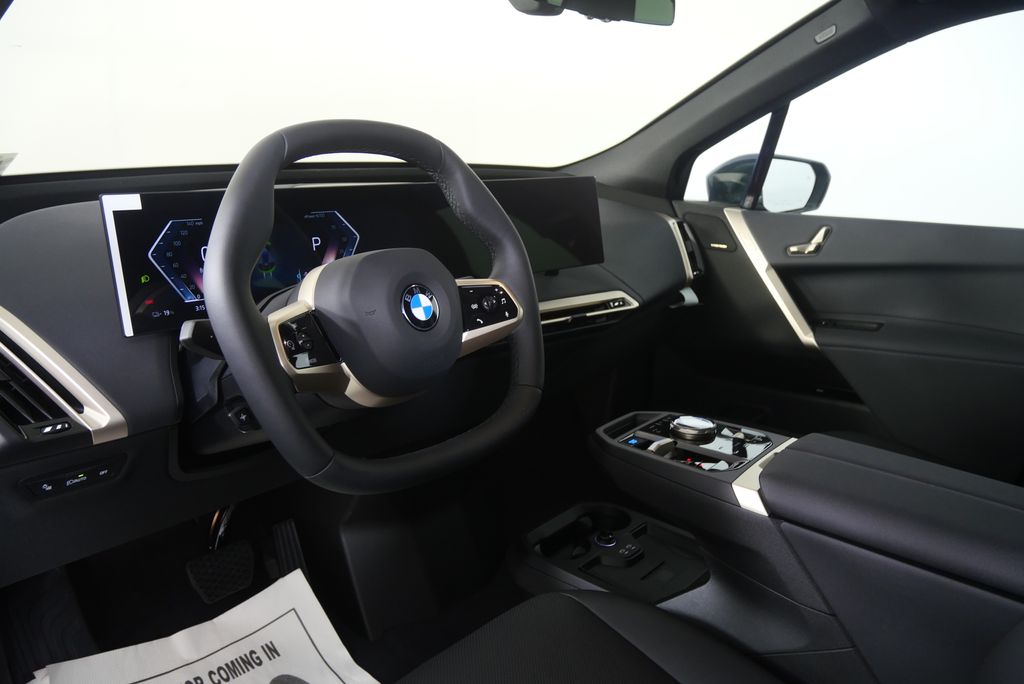 Thumbnail: 2026 BMW iX - 13