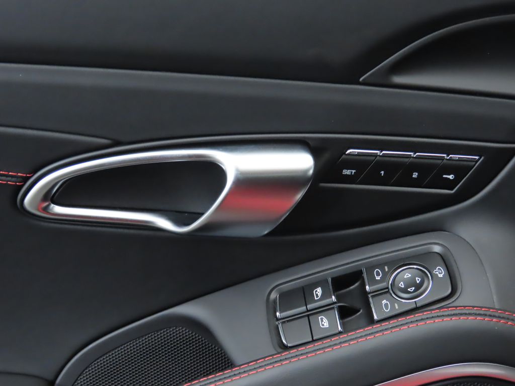 Thumbnail: 2025 Porsche 718 Cayman - 20
